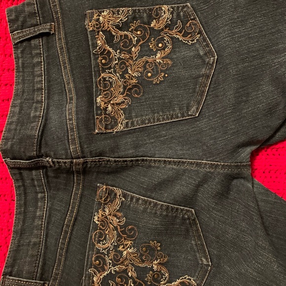 Sonoma size 10 short jeans - Picture 4 of 4